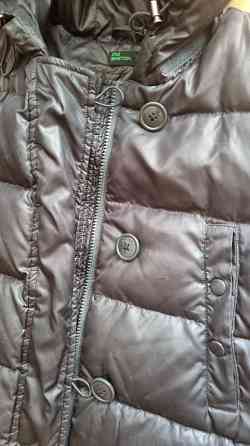 Продам фирменный пуховик Benetton, Италия Донецк