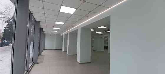 Сдам в Аренду Автосалон. Площадь 360 м².Центр. Ремонт. Большая площадка. Донецк