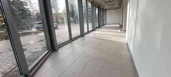 Сдам в Аренду Автосалон. Площадь 360 м².Центр. Ремонт. Большая площадка. Донецк