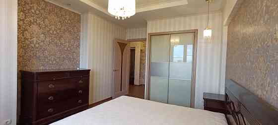 Сдам в аренду 3-х комн в Новострое с Паркоместом. Всё необходимое есть. Ремонт. Донецк