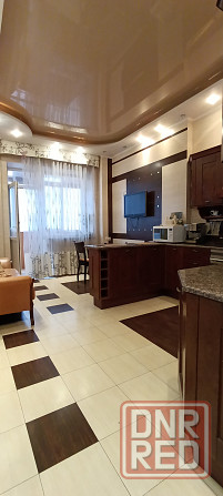 Сдам в аренду 3-х комн в Новострое с Паркоместом в Ворошиловском р-не. Всё необходимое есть. Ремонт. Донецк - изображение 1