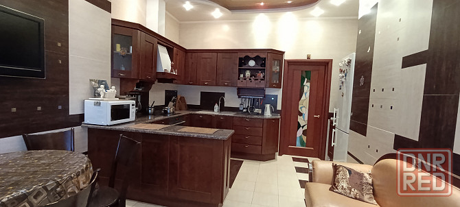 Сдам в аренду 3-х комн в Новострое с Паркоместом в Ворошиловском р-не. Всё необходимое есть. Ремонт. Донецк - изображение 2