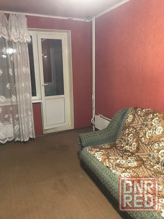 Продам срочно 1ком центр Текстильщика ул Петровского д 126 ост 22 училище с мебелью и техникой Донецк - изображение 1