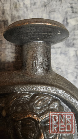 Подсвечник советских времен "Лев" обмеднёный металл, есть клеймо Донецк - изображение 4