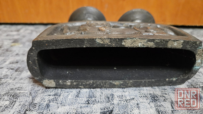 Подсвечник советских времен "Лев" обмеднёный металл, есть клеймо Донецк - изображение 3