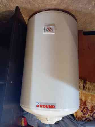 Продам нагрвательный бак 80л.2000р.б/у.3629001. Район новокалиново. Макеевка