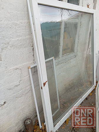 Продам окно и дверь на балкон 4000р 3629001. Макеевка - изображение 1