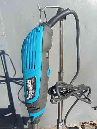 Гравёр электрический с набором насадок в кейсе makita Донецк