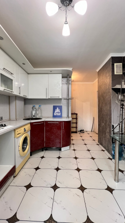 Продажа 3-х комнатной квартиры в г. Макеевка, мкрн. Зелёный Макеевка