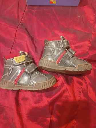 Ботиночки демисезонные 21 размер Донецк