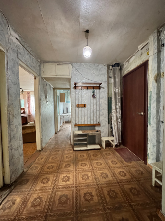 Продажа 3-комнатной квартиры 1/5, в г. Макеевка, м-н Восточный, ул. Токарева Макеевка
