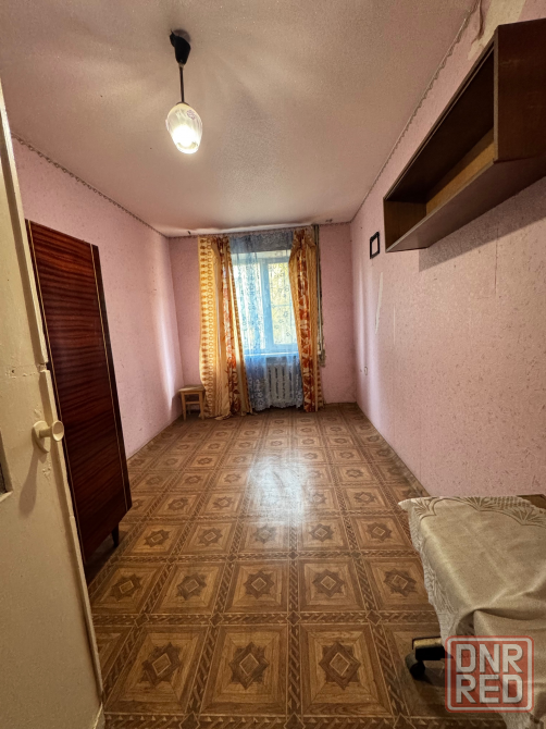 Продажа 3-комнатной квартиры 1/5, в г. Макеевка, м-н Восточный, ул. Токарева Макеевка - изображение 1