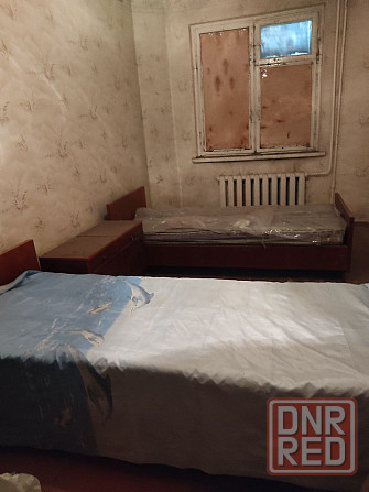 Комплект для спальни (2 кровати, шкаф, 2 прикроватные тумбы и трельяж) Донецк - изображение 1