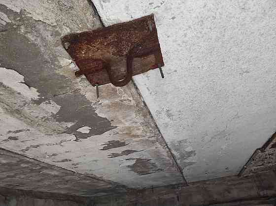 Сдам в аренду гараж с высокими воротами в Пролетарском районе. Донецк