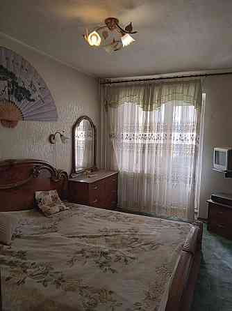 Трехкомнатная квартира возле больницы Вишневсклго Донецк