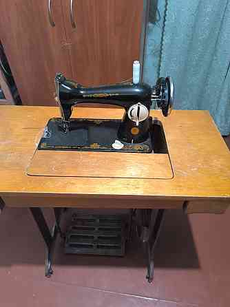 Продам швейную машинку. Донецк