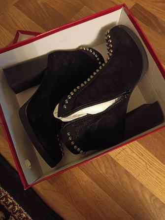 Продам женские полусапожки Донецк