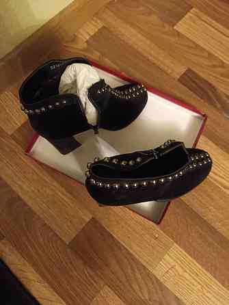 Продам женские полусапожки Донецк