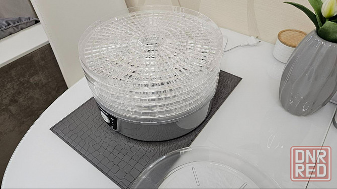 Сушилка для овощей и фруктов StarWind sfd 05-01 Донецк - изображение 4