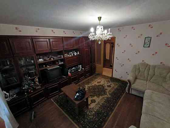 Двухкомнатная в районе жд Донецк