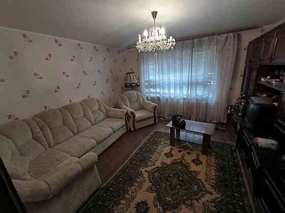 Двухкомнатная в районе жд Донецк