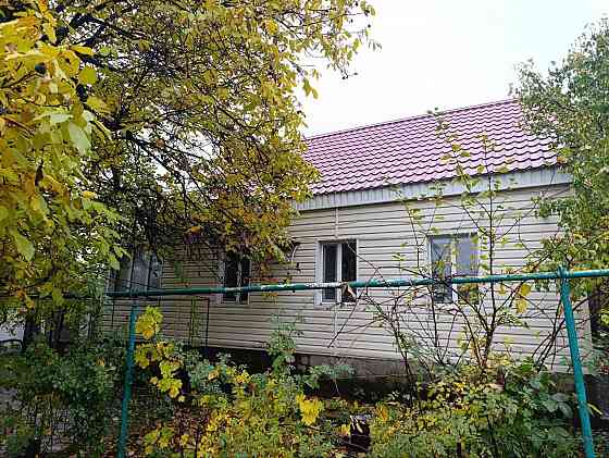 Продается дом в районе партизанского проспекта (п.Фрунзе, остановка Гараж) Донецк