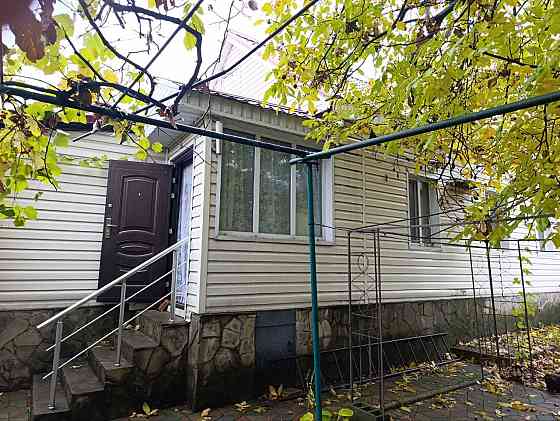 Продается дом в районе партизанского проспекта (п.Фрунзе, остановка Гараж) Донецк