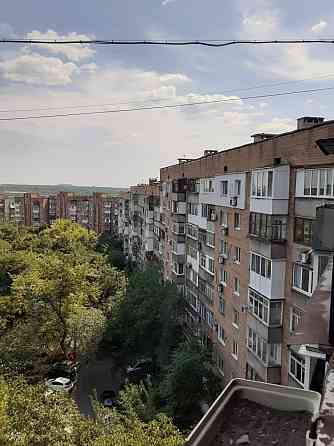 Продам 1 комнату в общежитии хольного типа на ул. Собинова. Донецк