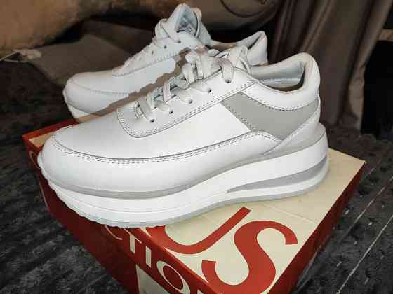 Кросовки Донецк