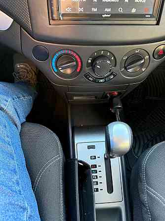 Продам авто Шевроле Авео Макеевка