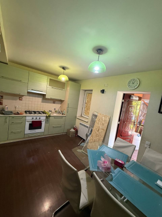 Продается дом в Ленинском р-не Донецк