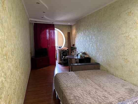 Продаётся трёхкомнатная квартира Мариуполь