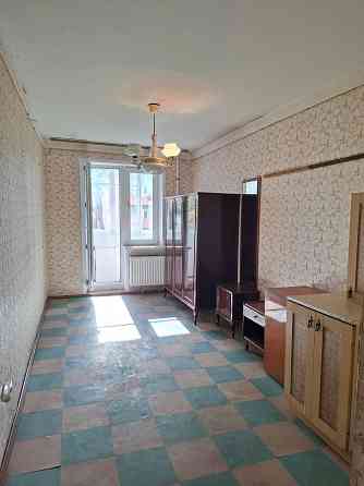 Продам 3ком.кв.-центр, золотое место! 4/9, вода всегда есть! Мариуполь