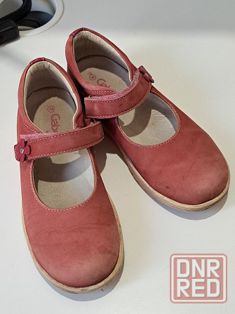 Отдам даром туфли для девочки 30 р Донецк - изображение 1