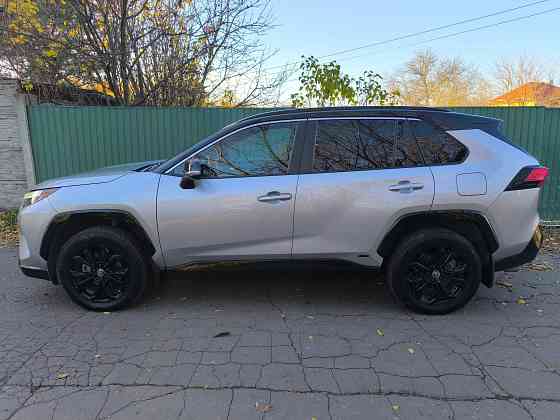 Toyota RAV 4 XSE Hybrid 2022 Донецк