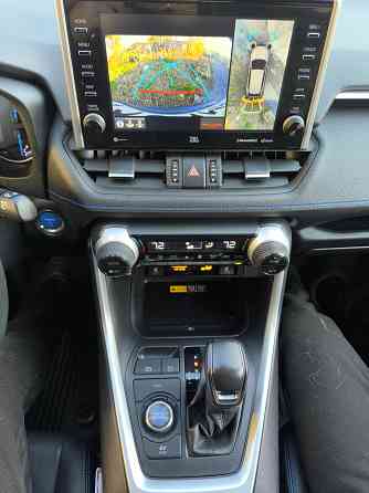 Toyota RAV 4 XSE Hybrid 2022 Донецк