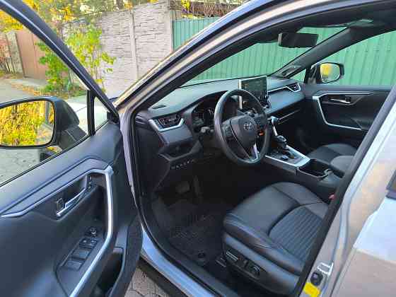 Toyota RAV 4 XSE Hybrid 2022 Донецк