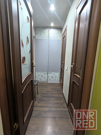 Продам 2 х ком квартиру с ремонтом.мкр Зеленый. Макеевка - изображение 11