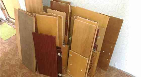 Вывезу ненужные дрова,доски, старую мебель.Бесплатно или за небольшую плату. Макеевка