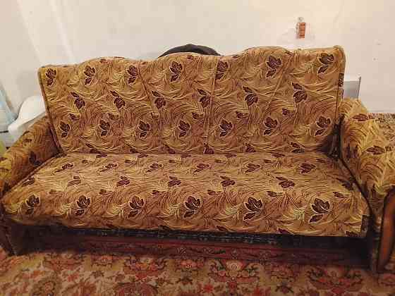 Диван раскладной в отличном состоянии Донецк