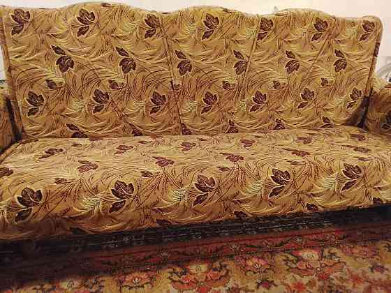 Диван раскладной в отличном состоянии Донецк