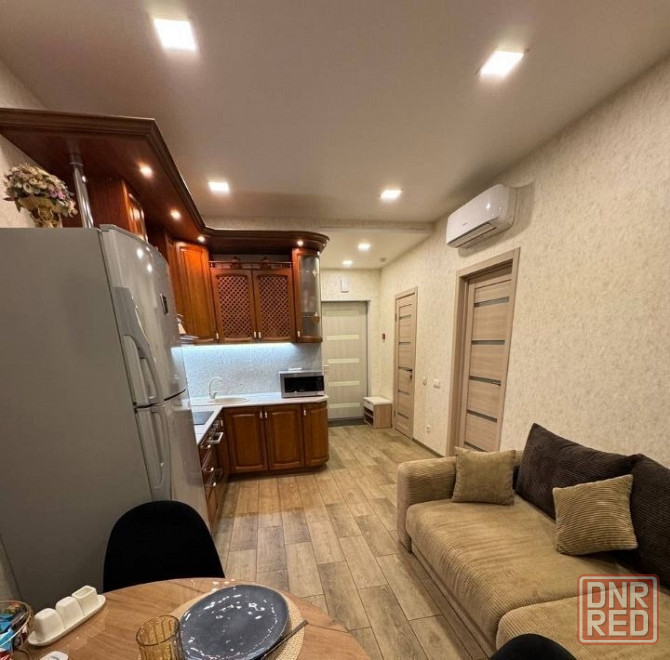 Сдам однокомнатную квартиру в Ворошиловском районе Донецка ориентир грин плаза Донецк - изображение 1