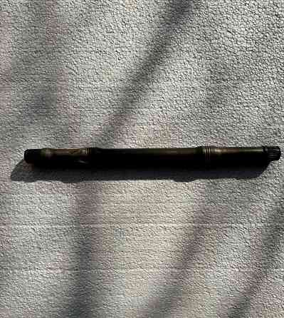 Привод (шрус) Зугрэс