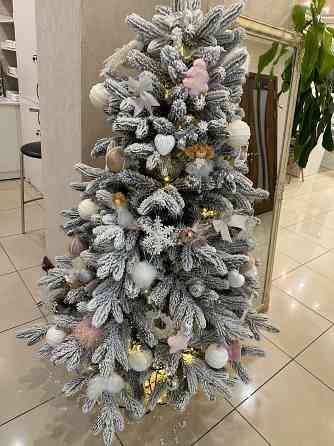 Заснеженная искусственная ель Макеевка
