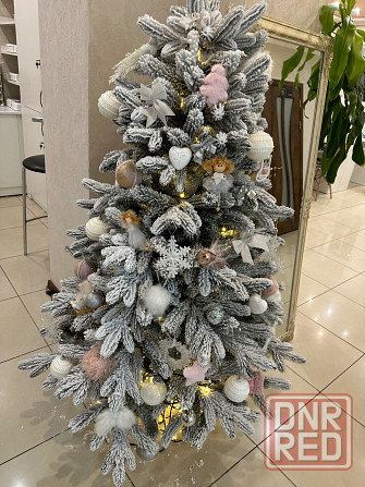 Заснеженная искусственная ель Макеевка - изображение 1