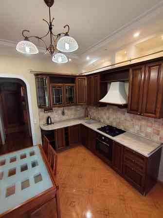 Сдам 3-ком.квартиру..Артёма.Пл.Ленина Донецк