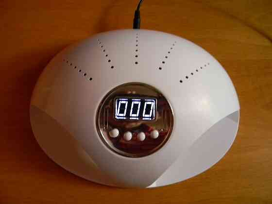 Светодиодная лампа для сушки ногтей Макеевка