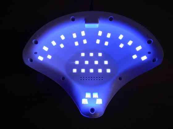 Светодиодная лампа для сушки ногтей Макеевка