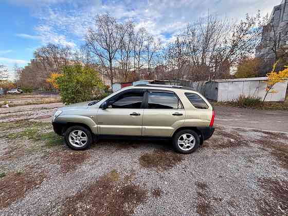 Продаю автомобиль Донецк