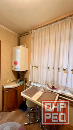 Продажа 2 квартиры с автономным отоплением п.Калинино Гвардейка Макеевка - изображение 1